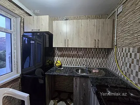 Satılır 1 otaqlı köhnə tikili 30 m²