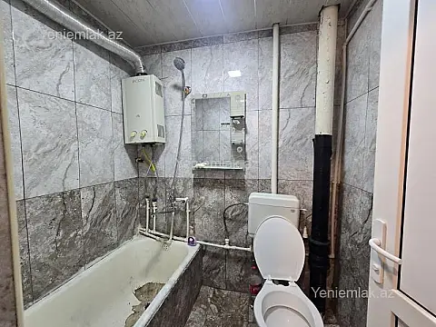 Satılır 1 otaqlı köhnə tikili 30 m²