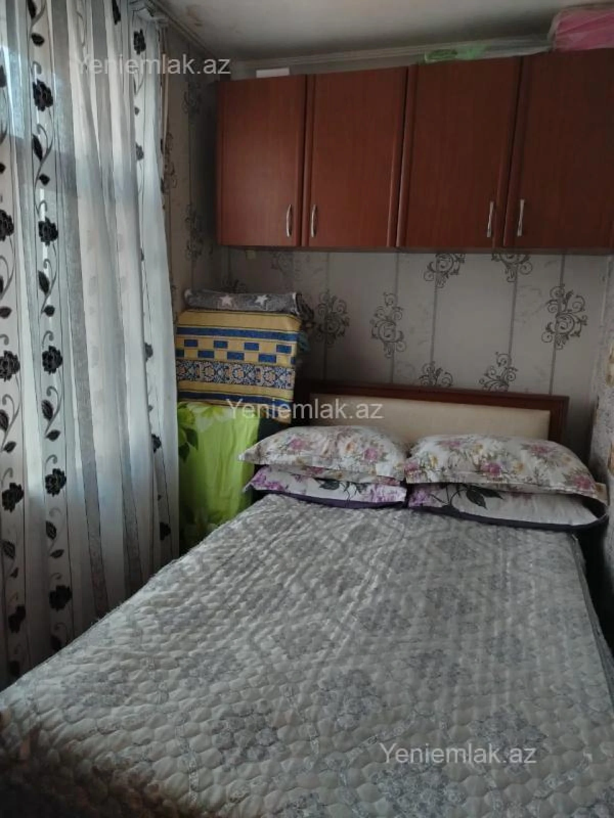 Satılır 1 otaqlı köhnə tikili 32 m²