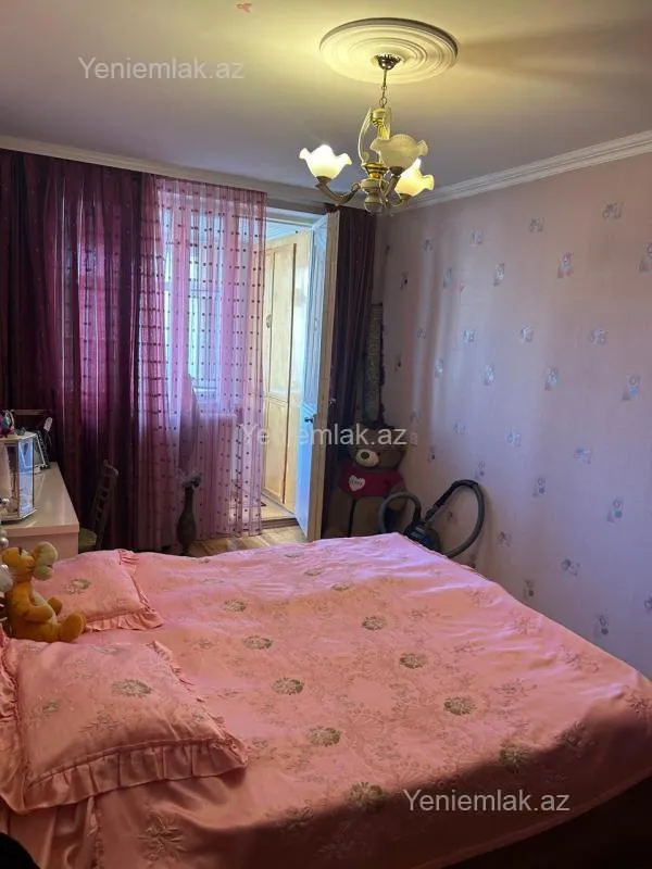 Satılır 3 otaqlı köhnə tikili 78 m²