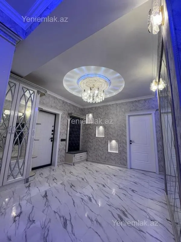 Satılır 3 otaqlı yeni tikili 108 m²