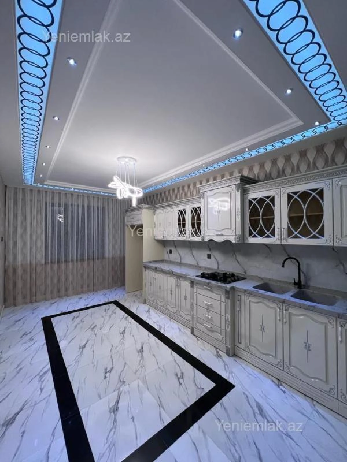 Satılır 3 otaqlı yeni tikili 108 m²