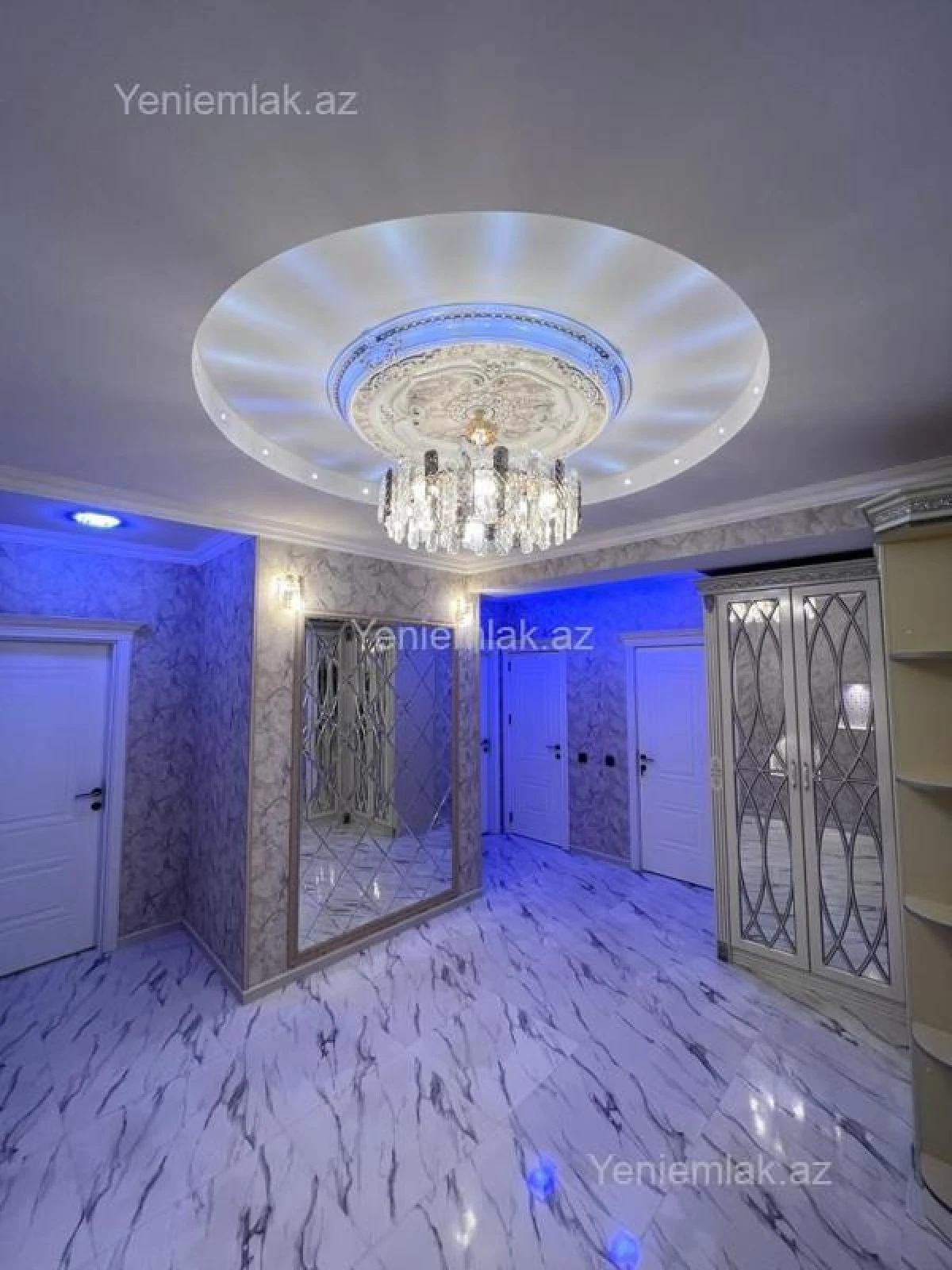 Satılır 3 otaqlı yeni tikili 108 m²