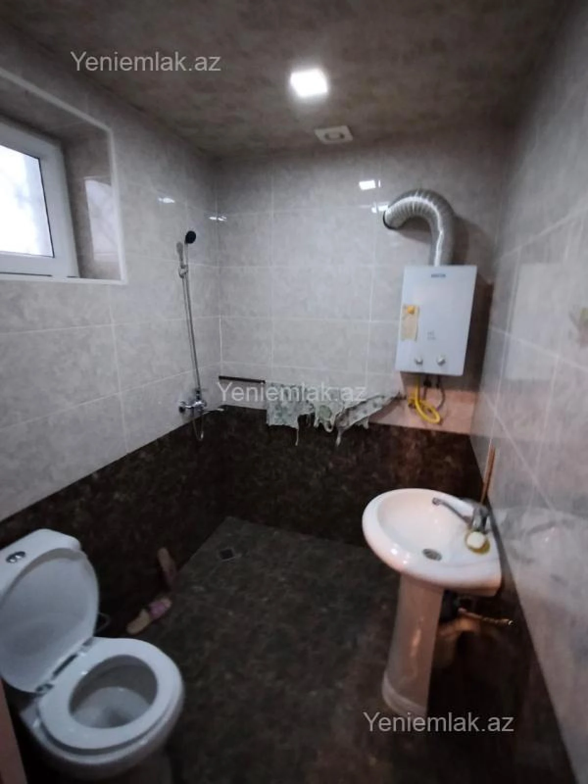 Satılır 1 otaqlı köhnə tikili 31 m²