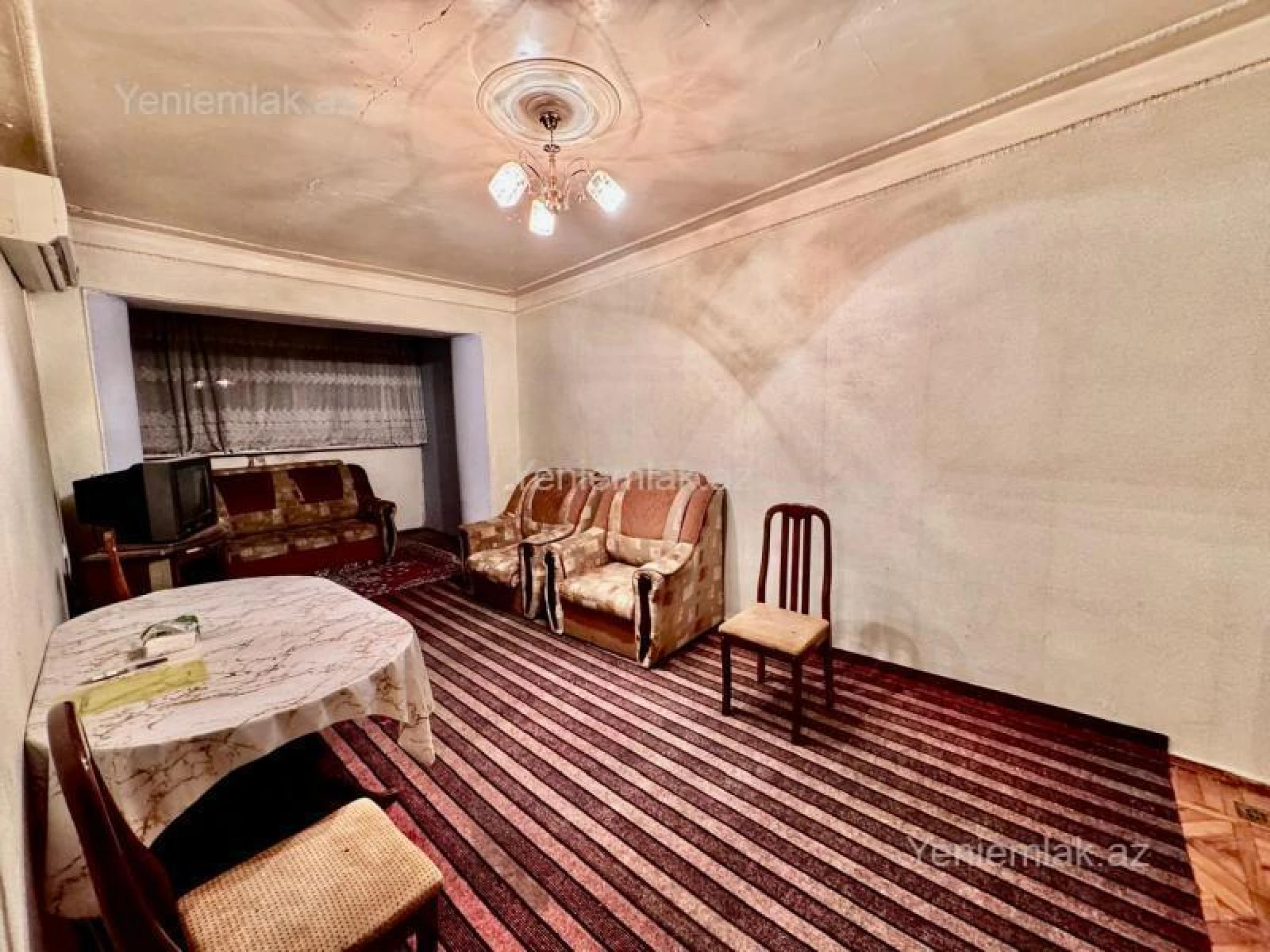 Satılır 3 otaqlı köhnə tikili 80 m²