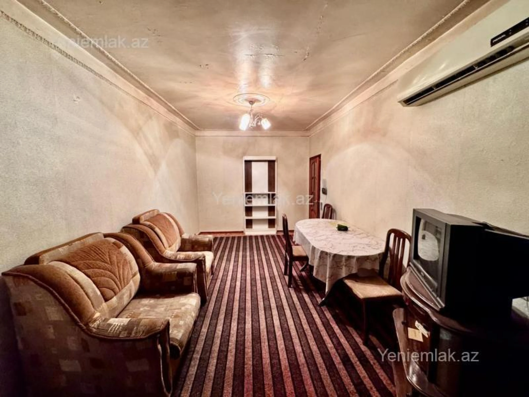 Satılır 3 otaqlı köhnə tikili 80 m²