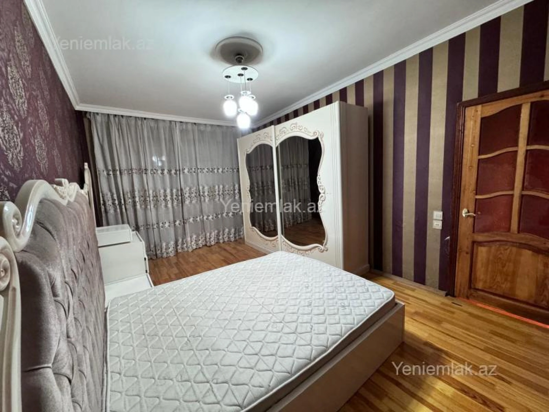 Satılır 3 otaqlı köhnə tikili 80 m²