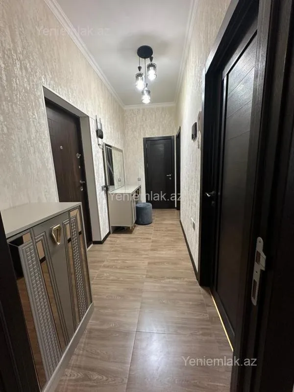 Satılır 2 otaqlı yeni tikili 63 m²