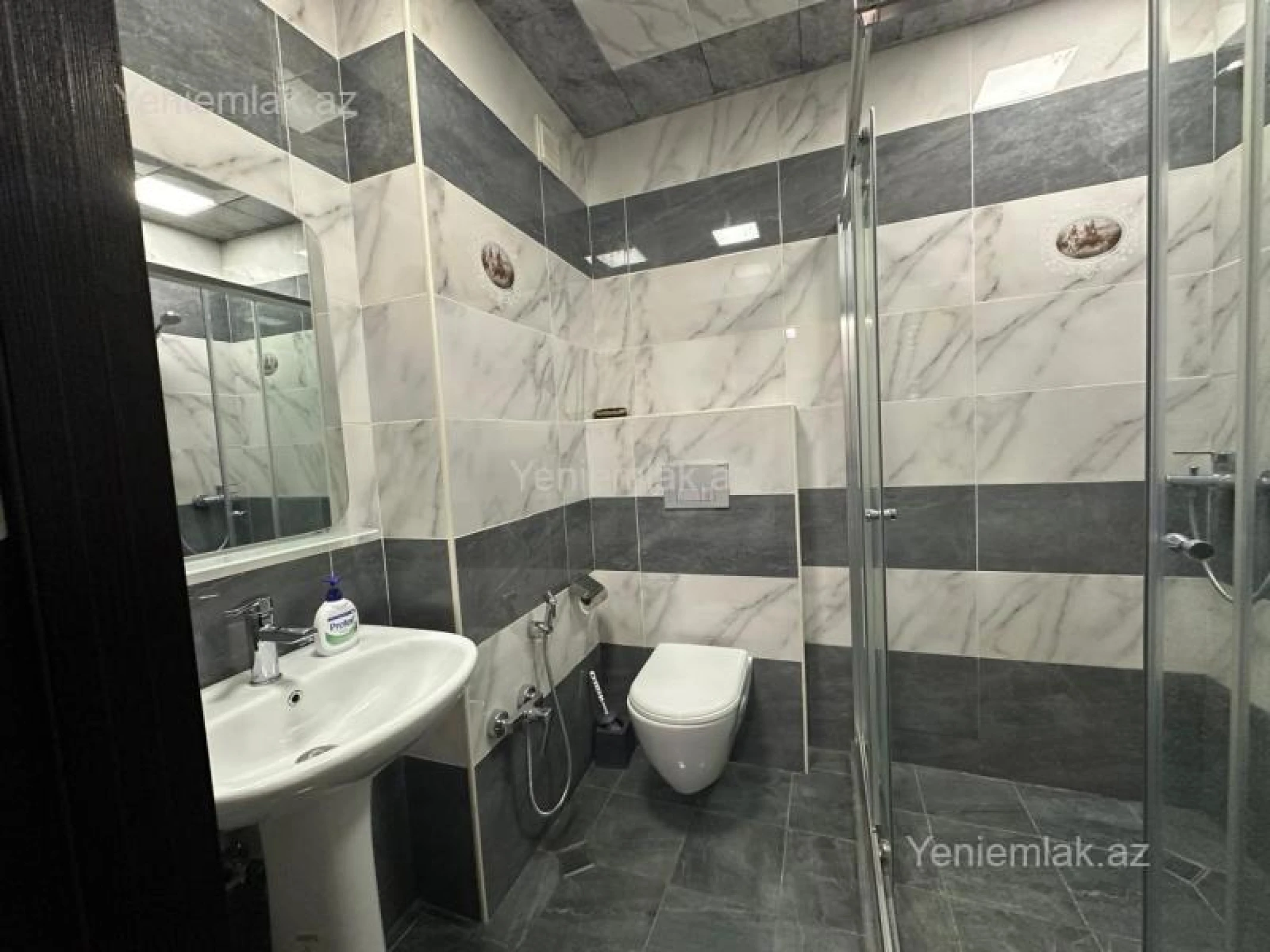 Satılır 2 otaqlı yeni tikili 63 m²