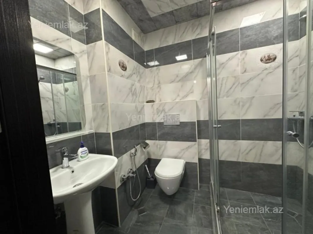 Satılır 2 otaqlı yeni tikili 63 m²