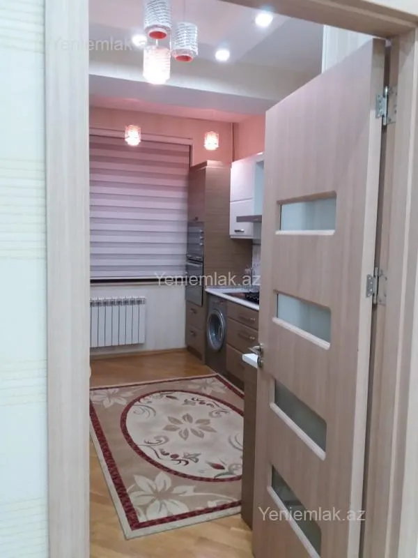 Satılır 3 otaqlı yeni tikili 125 m²