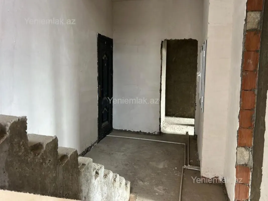 Satılır 2 otaqlı yeni tikili 70 m²