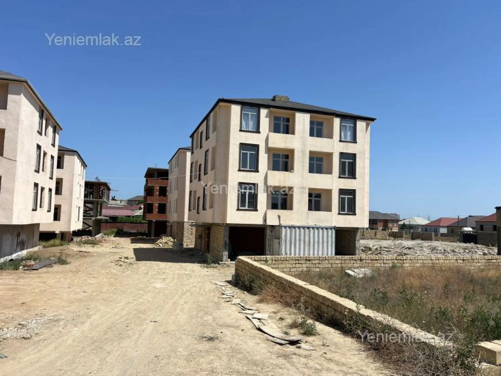 Satılır 2 otaqlı yeni tikili 70 m²