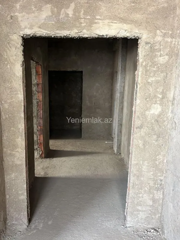 Satılır 2 otaqlı yeni tikili 70 m²