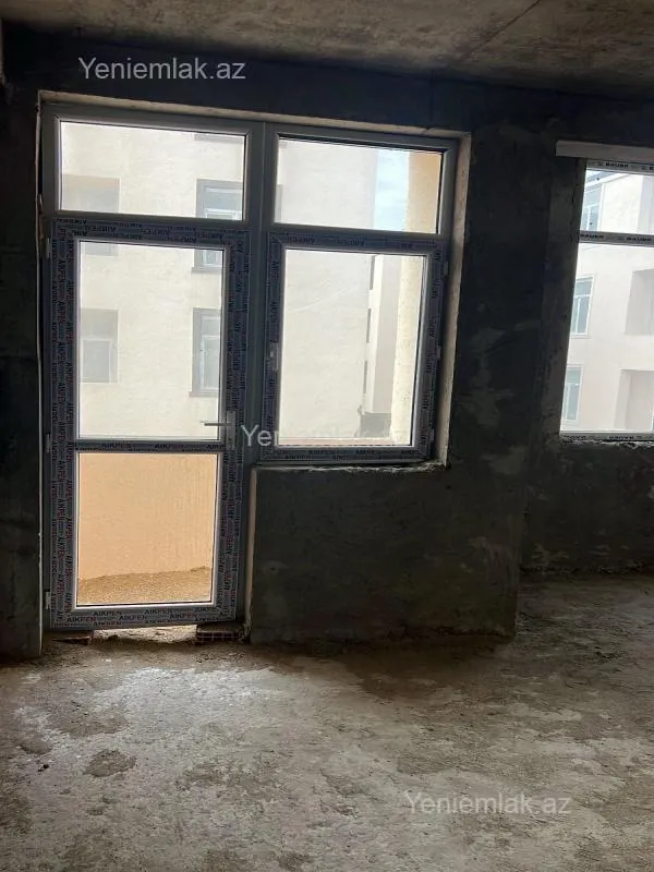 Satılır 2 otaqlı yeni tikili 70 m²