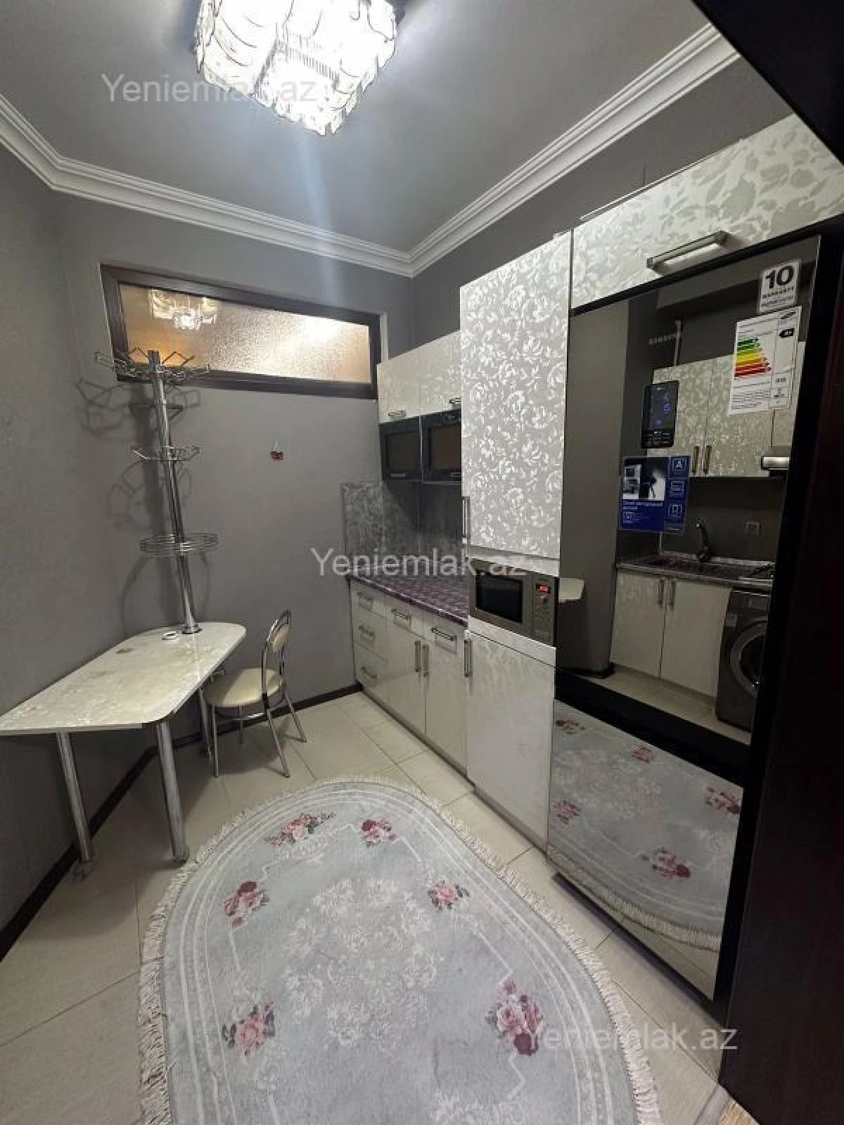 Satılır 2 otaqlı yeni tikili 68 m²