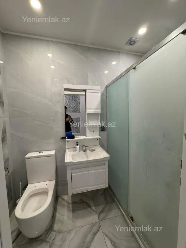 Satılır 3 otaqlı yeni tikili 98 m²