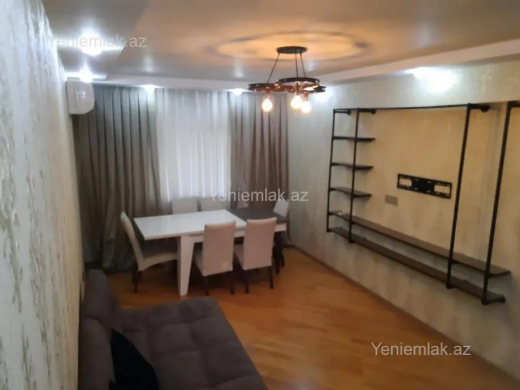 Satılır 3 otaqlı yeni tikili 135 m²
