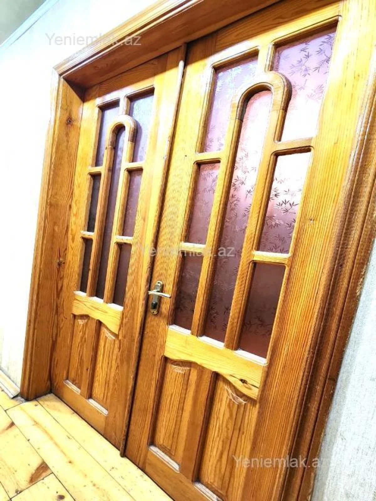 Satılır 4 otaqlı köhnə tikili 100 m²