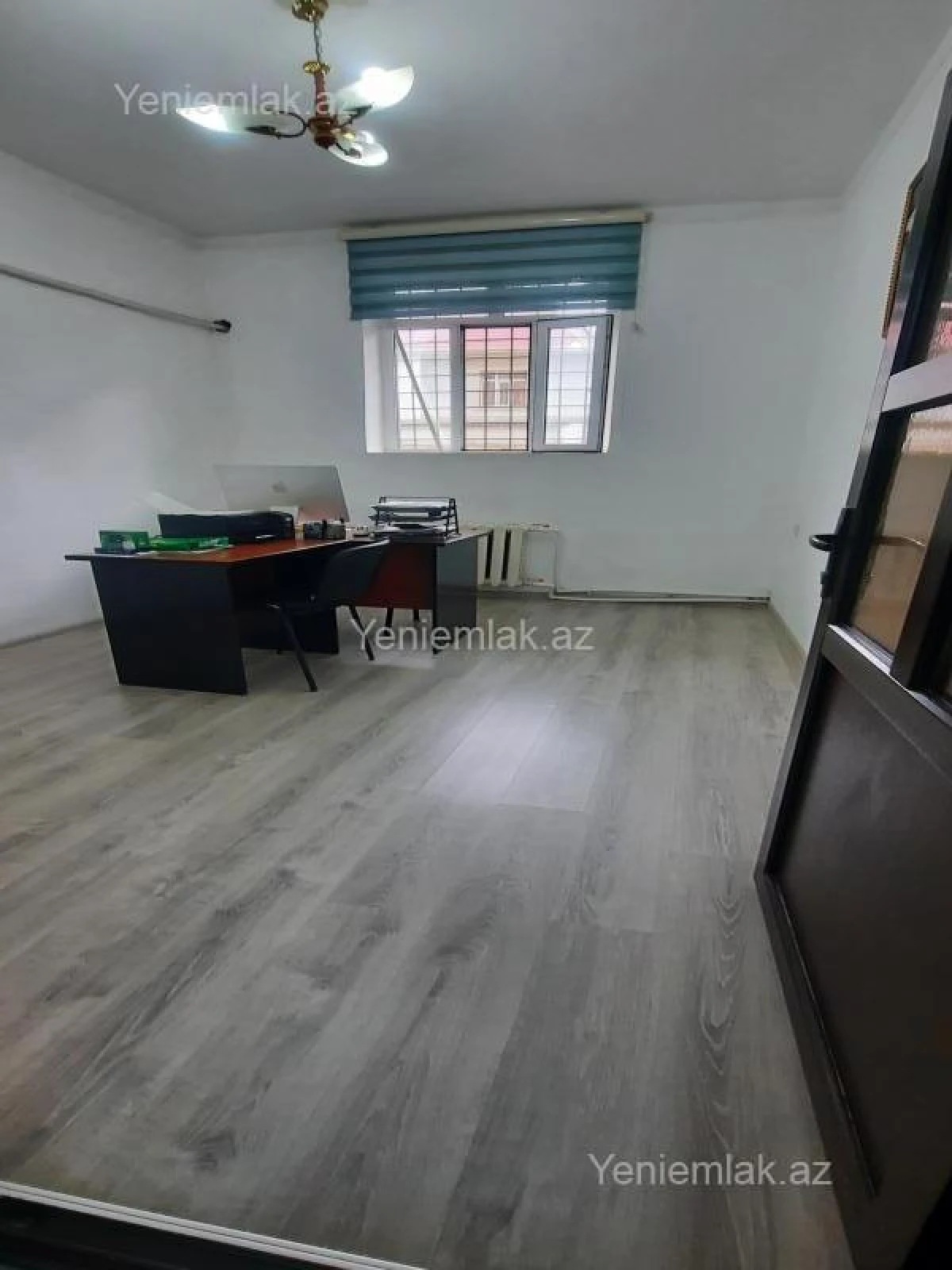 Satılır 3 otaqlı köhnə tikili 85 m²