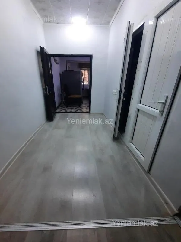Satılır 3 otaqlı köhnə tikili 85 m²