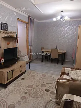 Satılır 2 otaqlı köhnə tikili 55 m²