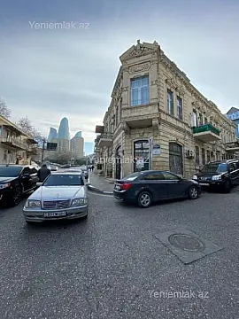 Satılır 2 otaqlı köhnə tikili 55 m² — Bakı, Səbail 2 otaq 55.00 m²