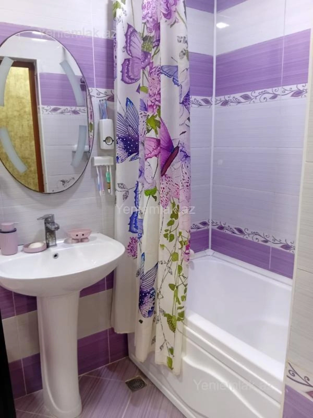 Satılır 2 otaqlı köhnə tikili 48 m²