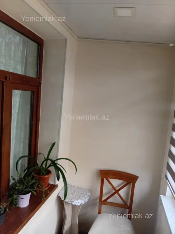 Satılır 2 otaqlı köhnə tikili 48 m²
