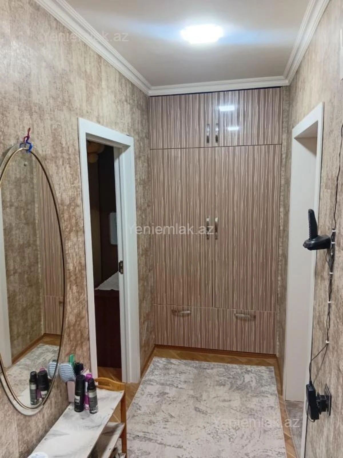 Satılır 2 otaqlı köhnə tikili 48 m²