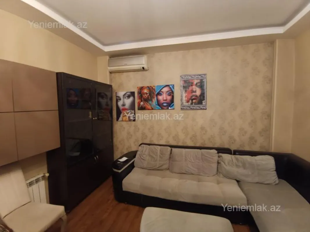 Satılır 3 otaqlı köhnə tikili 102 m²