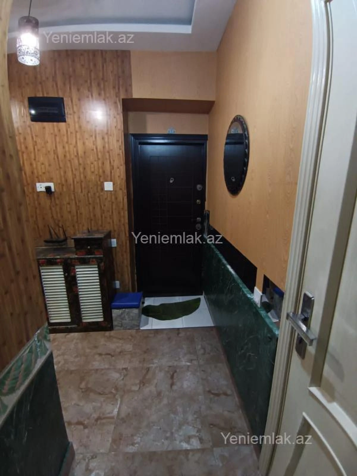 Satılır 3 otaqlı köhnə tikili 102 m²