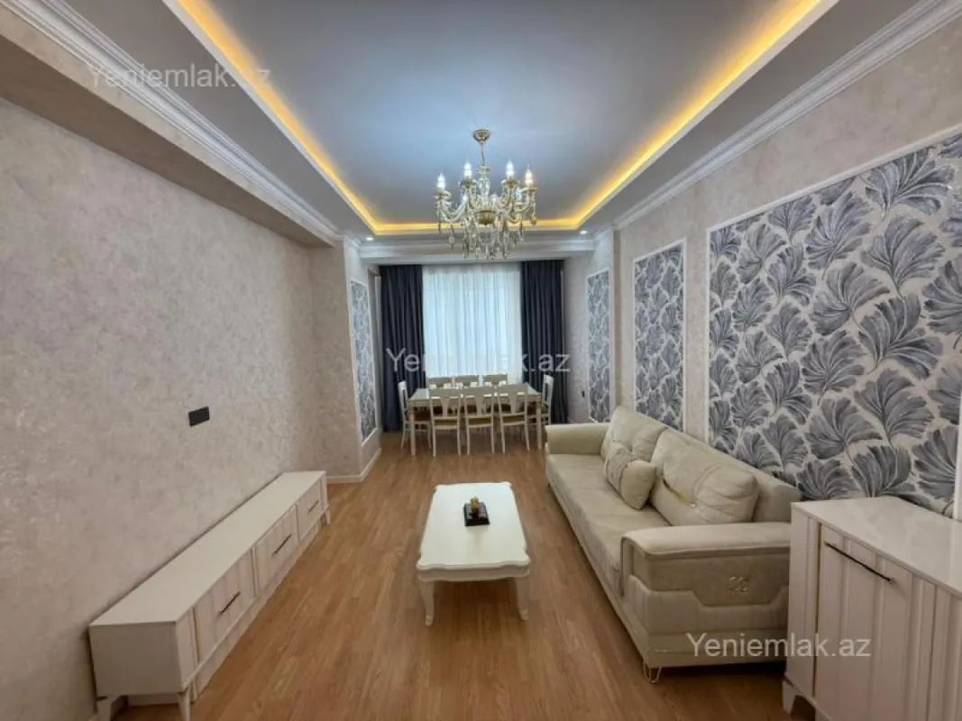 Satılır 4 otaqlı yeni tikili 135 m²