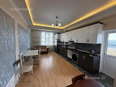 Satılır 4 otaqlı yeni tikili 135 m²