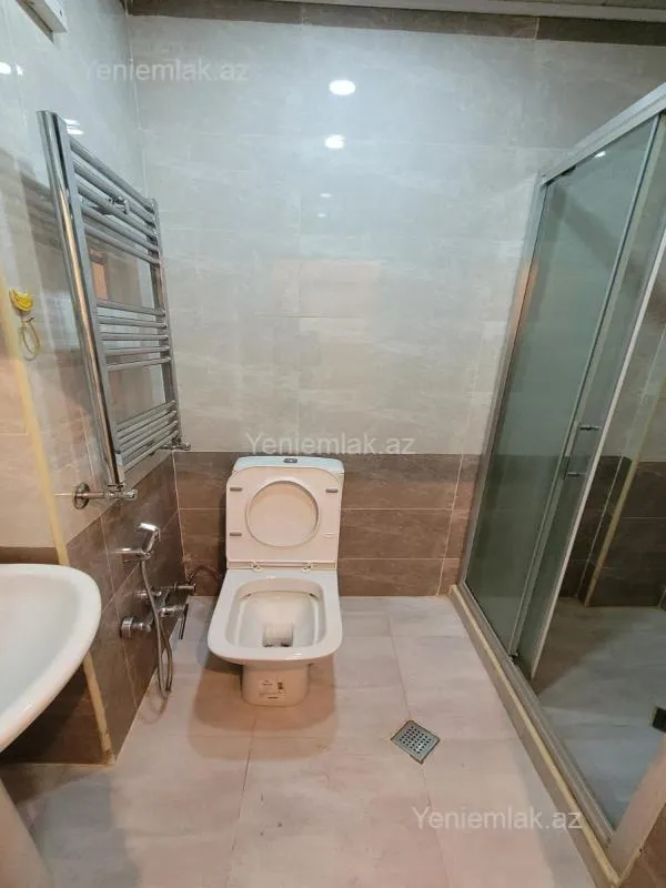 Satılır 2 otaqlı yeni tikili 47 m²