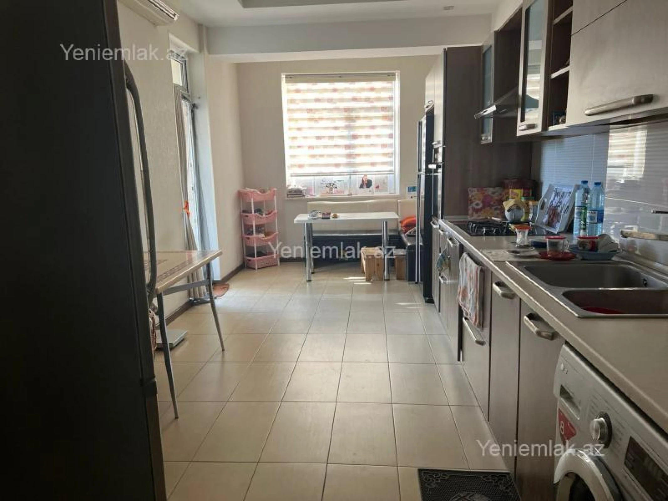 Satılır 4 otaqlı yeni tikili 183 m²