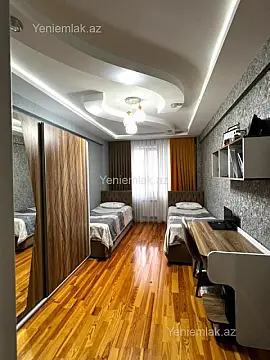 Satılır 3 otaqlı yeni tikili 125 m²