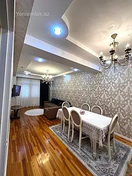 Satılır 3 otaqlı yeni tikili 125 m²