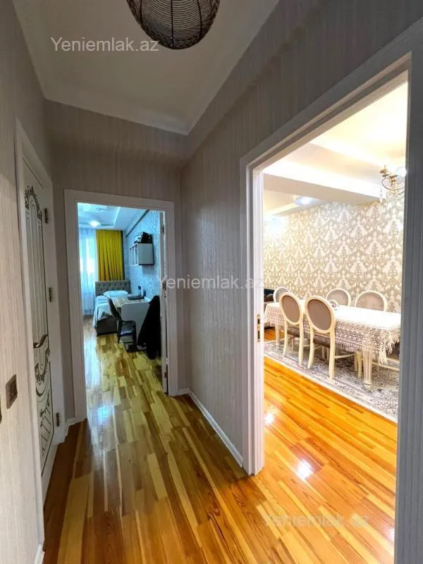 Satılır 3 otaqlı yeni tikili 125 m²