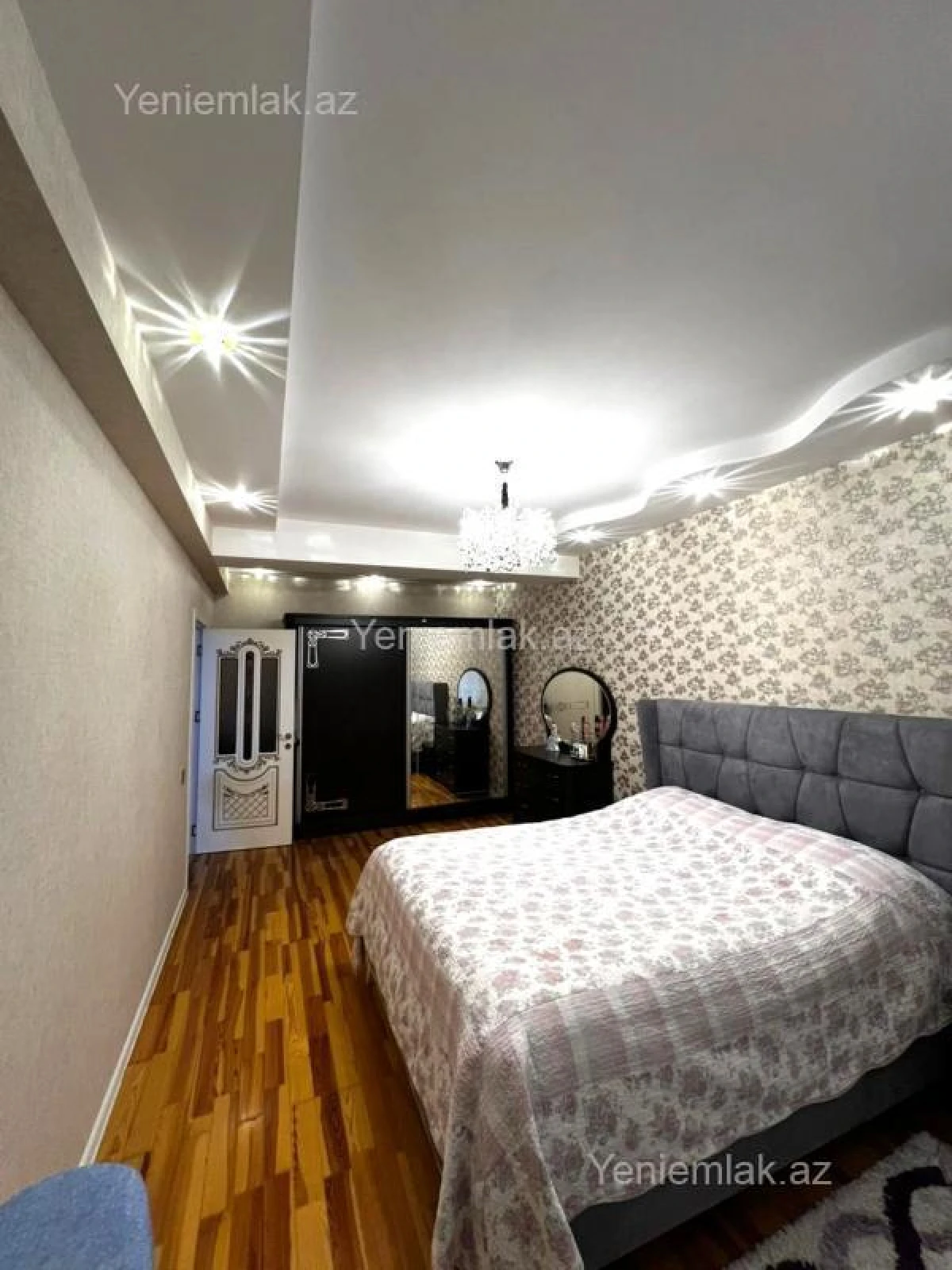 Satılır 3 otaqlı yeni tikili 125 m²