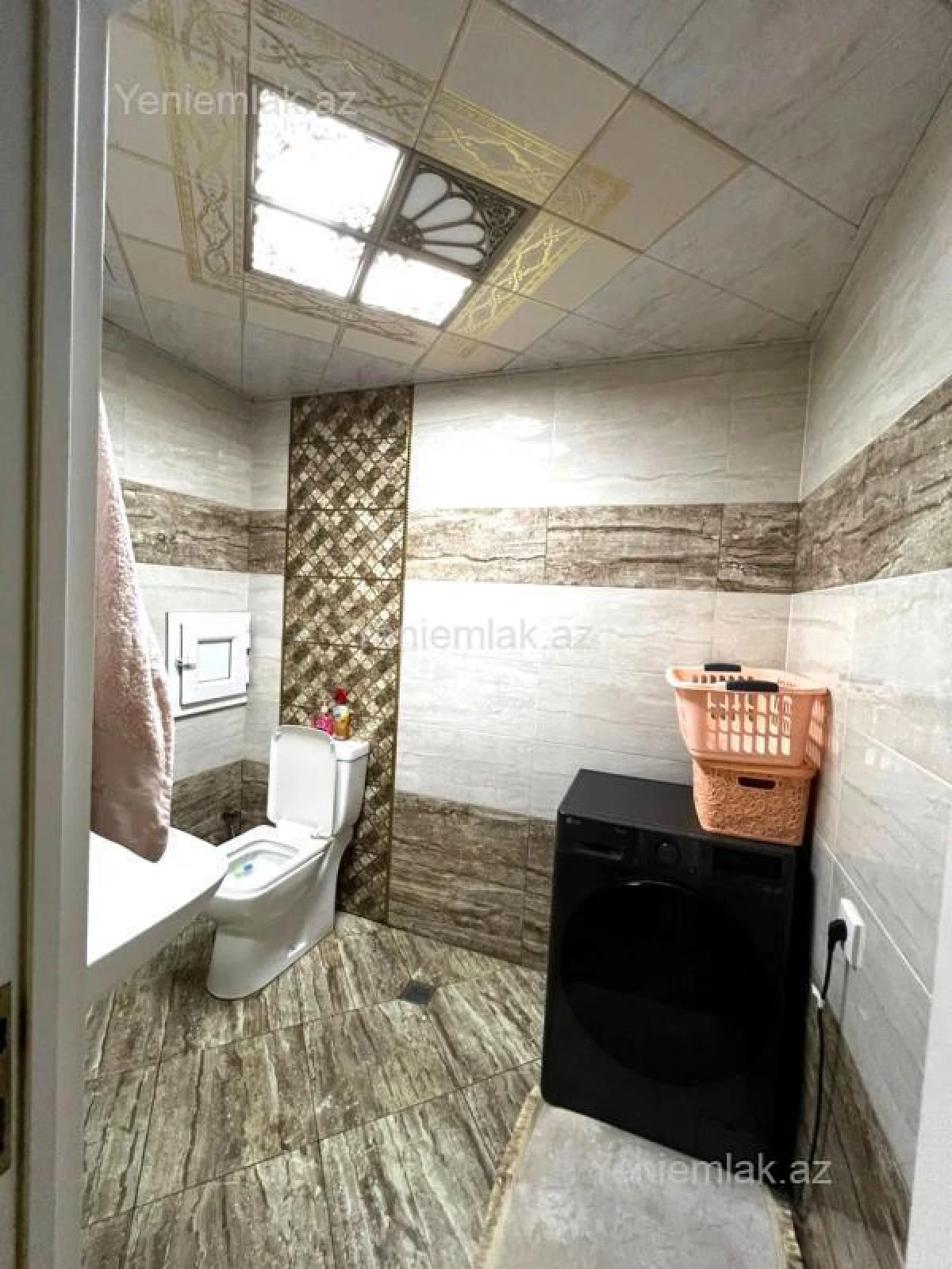 Satılır 3 otaqlı yeni tikili 125 m²