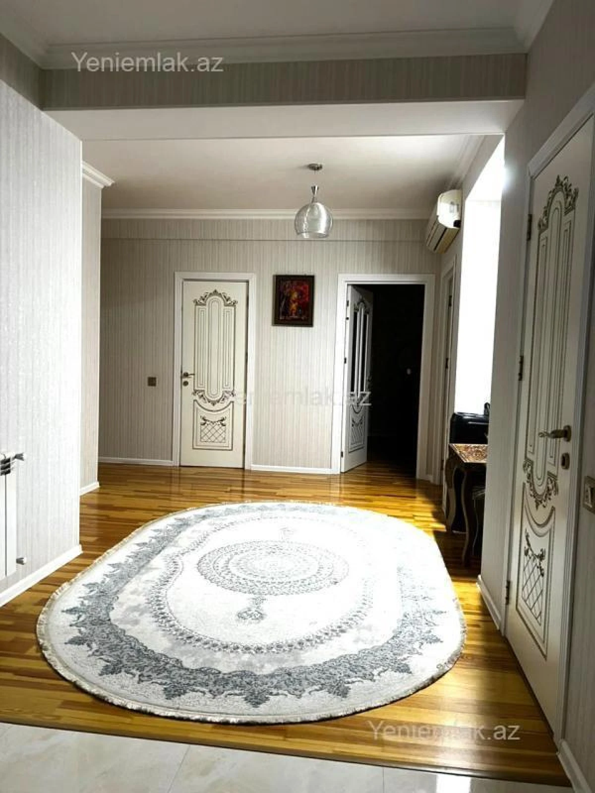 Satılır 3 otaqlı yeni tikili 125 m²