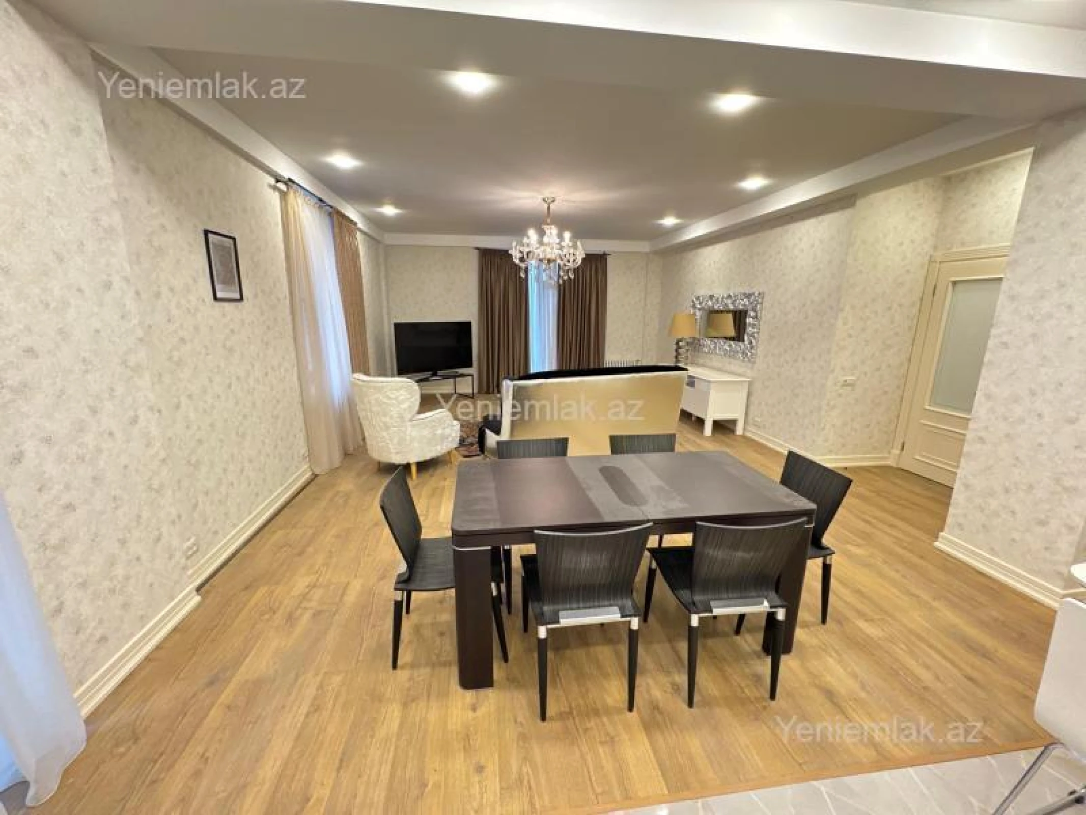 Satılır 3 otaqlı yeni tikili 148 m²