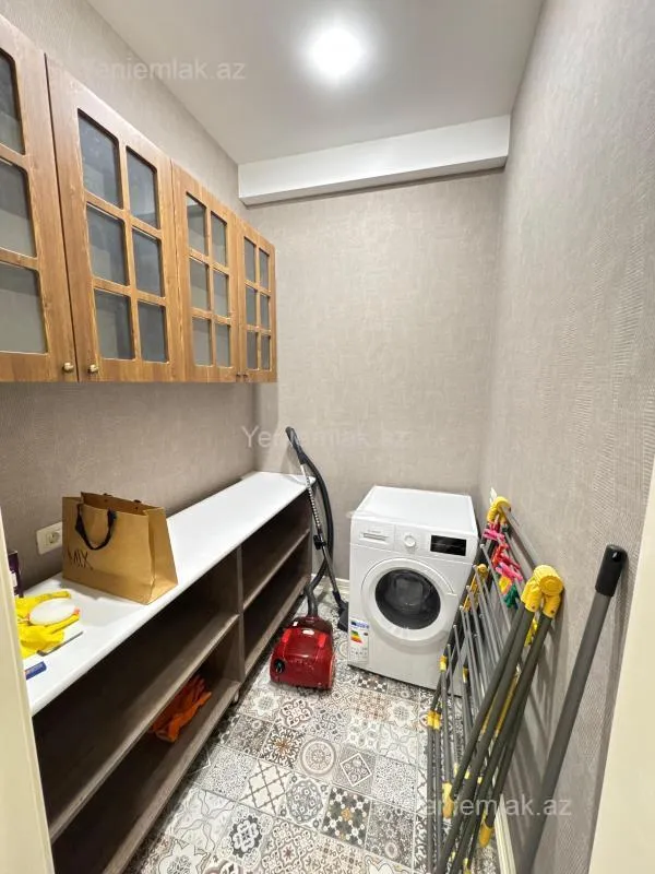 Satılır 3 otaqlı yeni tikili 148 m²