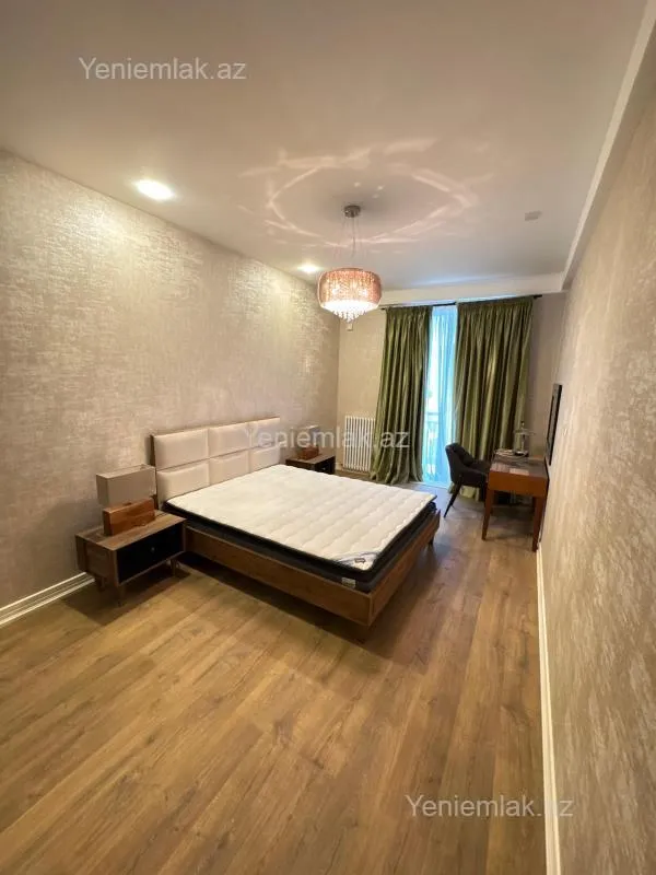 Satılır 3 otaqlı yeni tikili 148 m²