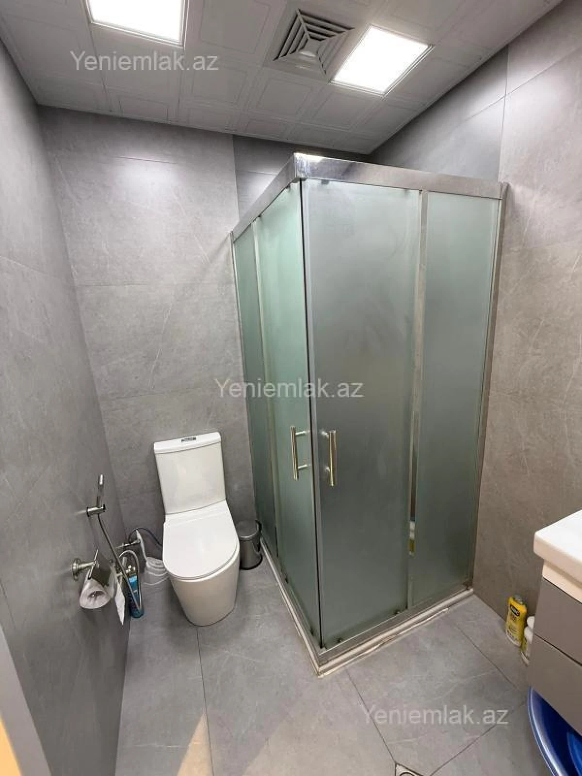 Satılır 2 otaqlı yeni tikili 74 m²