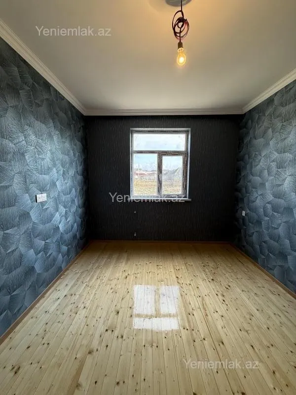 Satılır 3 otaqlı həyət evi 100 m²