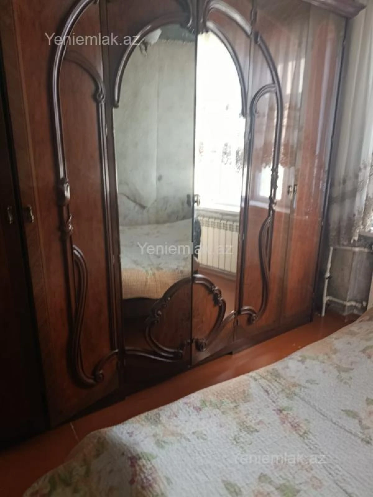 Satılır 3 otaqlı köhnə tikili 75 m²