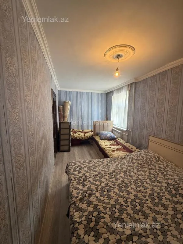 Satılır 2 otaqlı köhnə tikili 47 m²