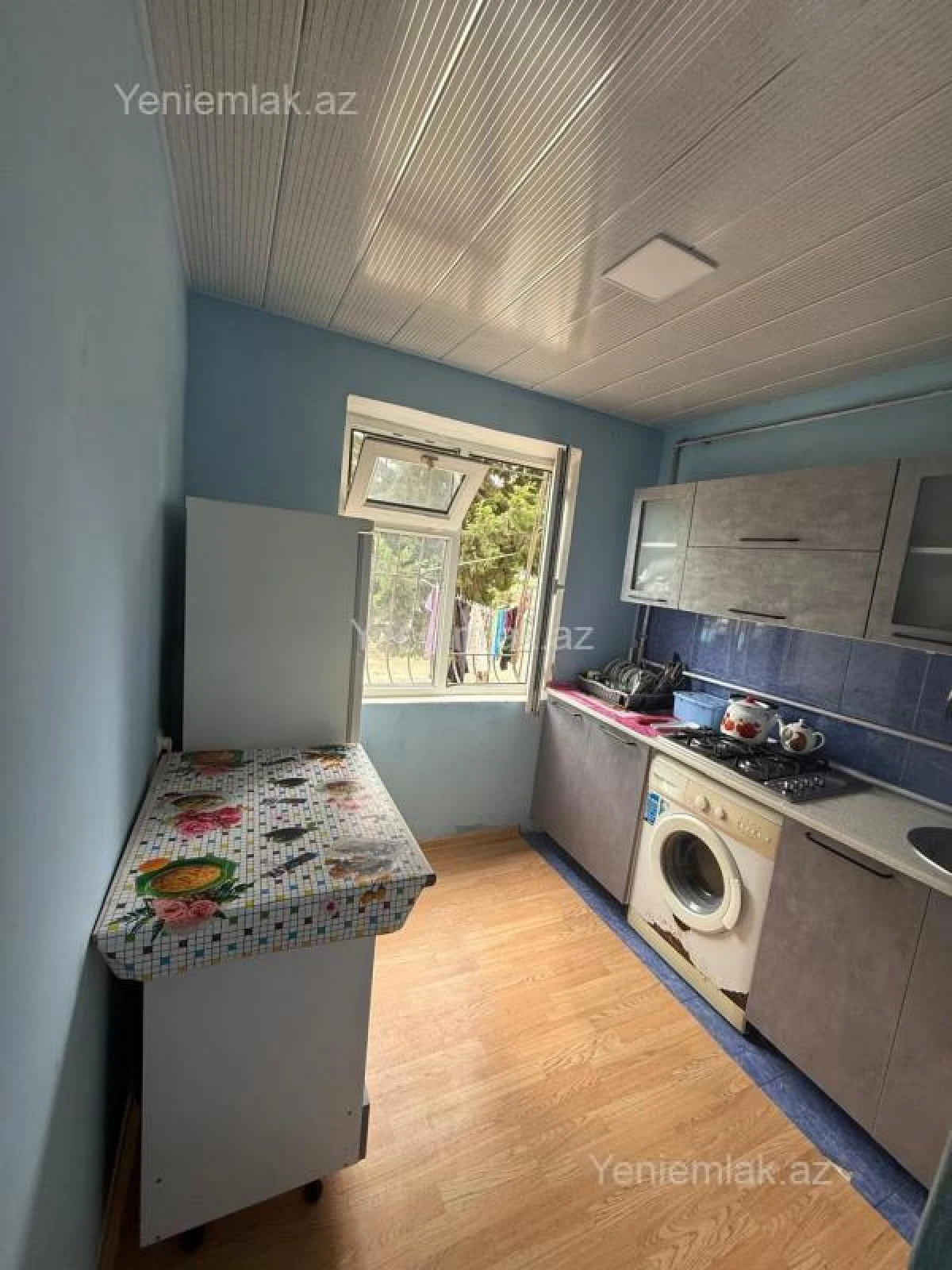 Satılır 2 otaqlı köhnə tikili 47 m²